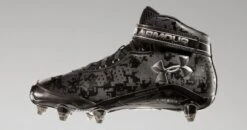 New Under Armour Run N Gun D Removable Football Cleats Men Size 8.5 Black