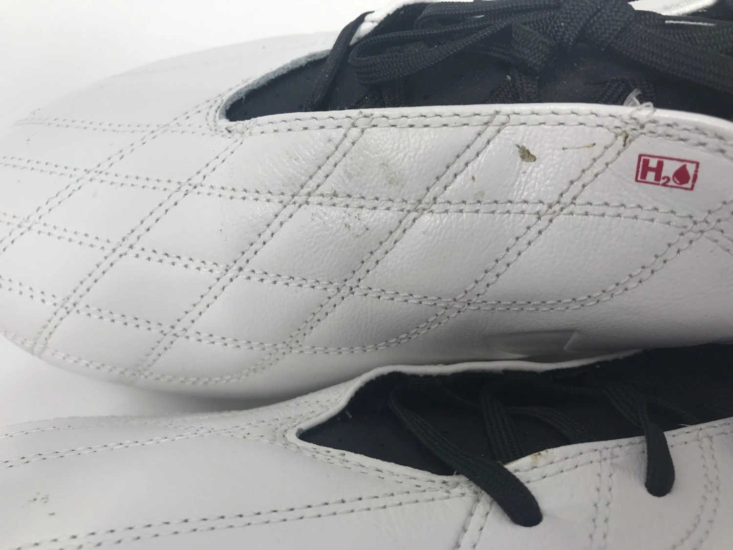 New Other Under Armour Striker II FG Football Molded Cleats Men's 13 Wht/Blk/Rd 4 New Other Under Armour Striker II FG Football Molded Cleats Men's 13 Wht/Blk/Rd - Image 2