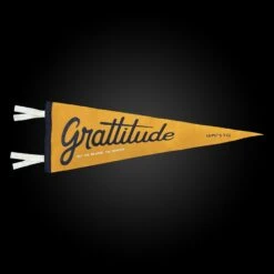 GRATTITUDE PENNANT